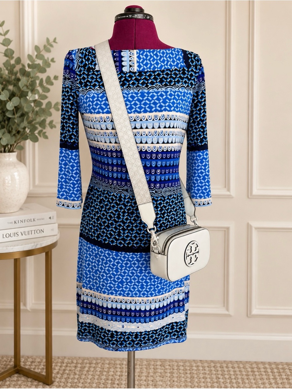 Donna Morgan Boat Neck Blue Patterned Sheath Dress - Elegant Women's Dress